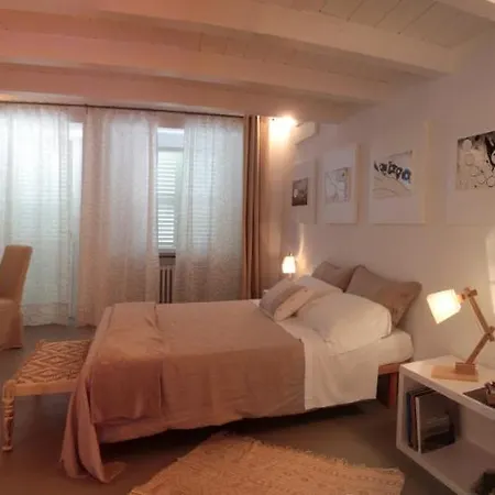 Relais Chambre Bed & Breakfast 3*